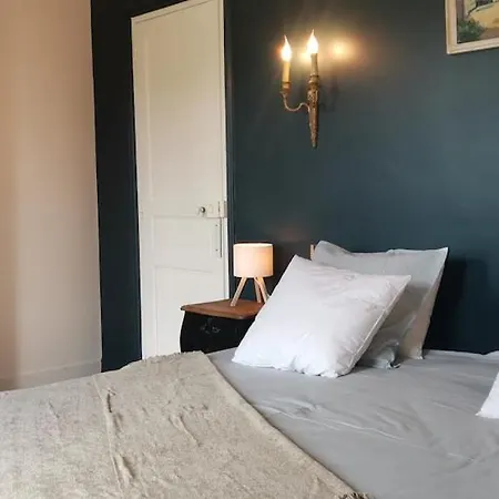 Family Cour Du Louvre Holiday home